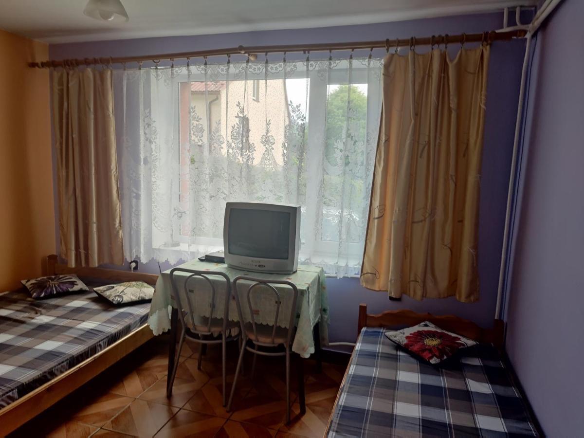 Przy Winogronie Hotel Uherce Mineralne Szoba fotó
